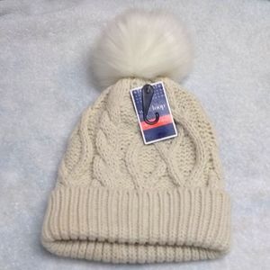 Women's winter hat